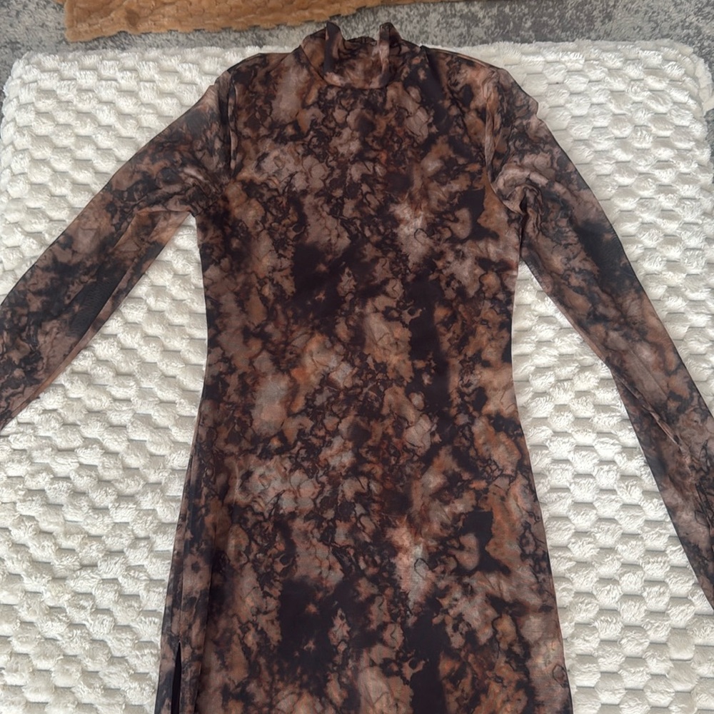 Showpo black and brown dress. Comes above the knee. Sheer arms size 6